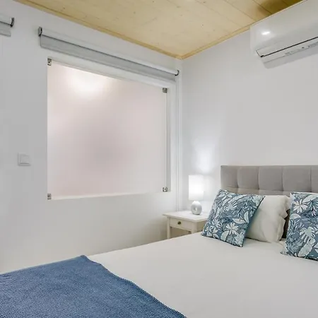 Glamorous 1 Bdr Duplex By Lovelystay Apartment