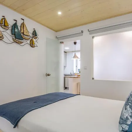 Glamorous 1 Bdr Duplex By Lovelystay *